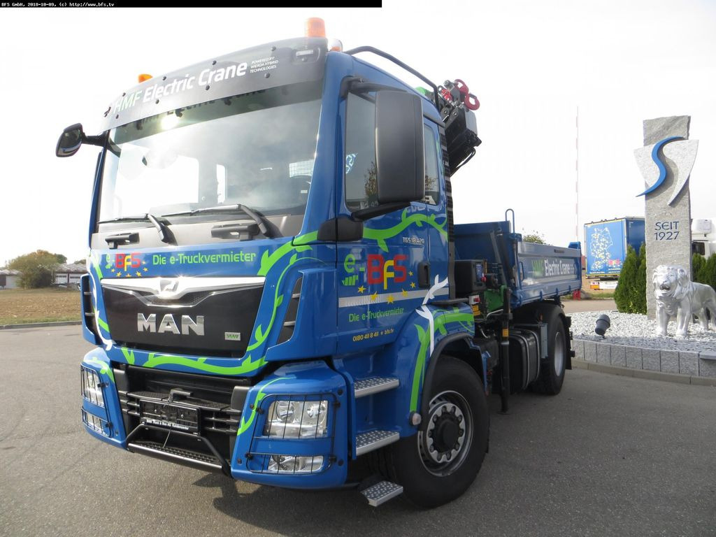 MAN TGS 18.420 4x4H BL HMF,Elektrokran 1820 K4 RC MAN TGS 18.420 4x4H BL HMF,Elektrokran 1820 K4 RC - Kipper vrachtwagen: afbeelding 1 MAN TGS 18.420 4x4H BL HMF,Elektrokran 1820 K4 RC MAN TGS 18.420 4x4H BL HMF,Elektrokran 1820 K4 RC - Kipper vrachtwagen: afbeelding 1