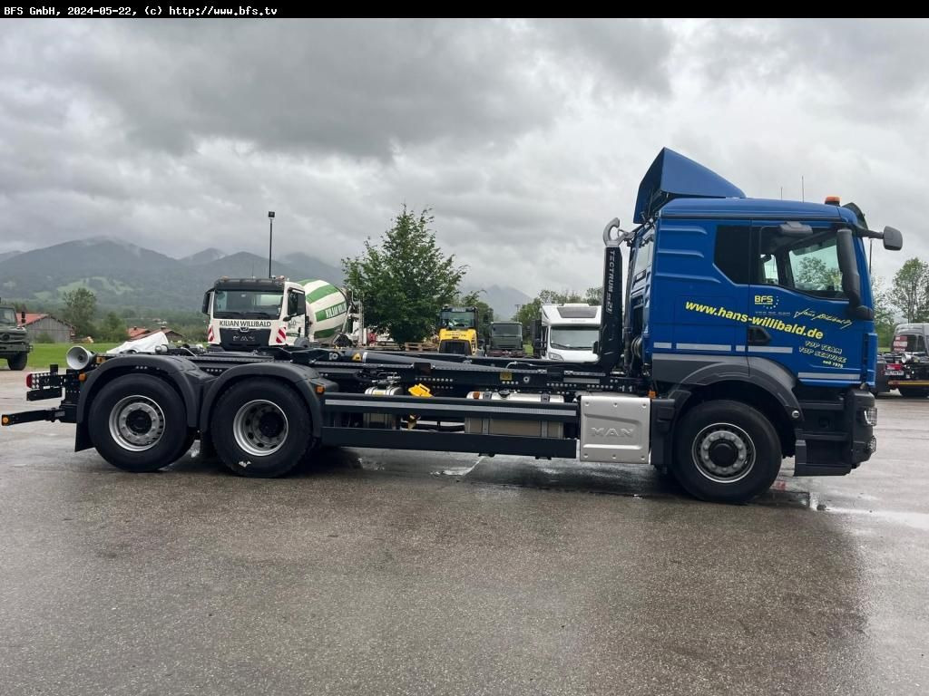 MAN TGS (TG3) 26.520 6x2-4 LL CH MEILLER - Haakarmsysteem vrachtwagen: afbeelding 4 MAN TGS (TG3) 26.520 6x2-4 LL CH MEILLER - Haakarmsysteem vrachtwagen: afbeelding 4