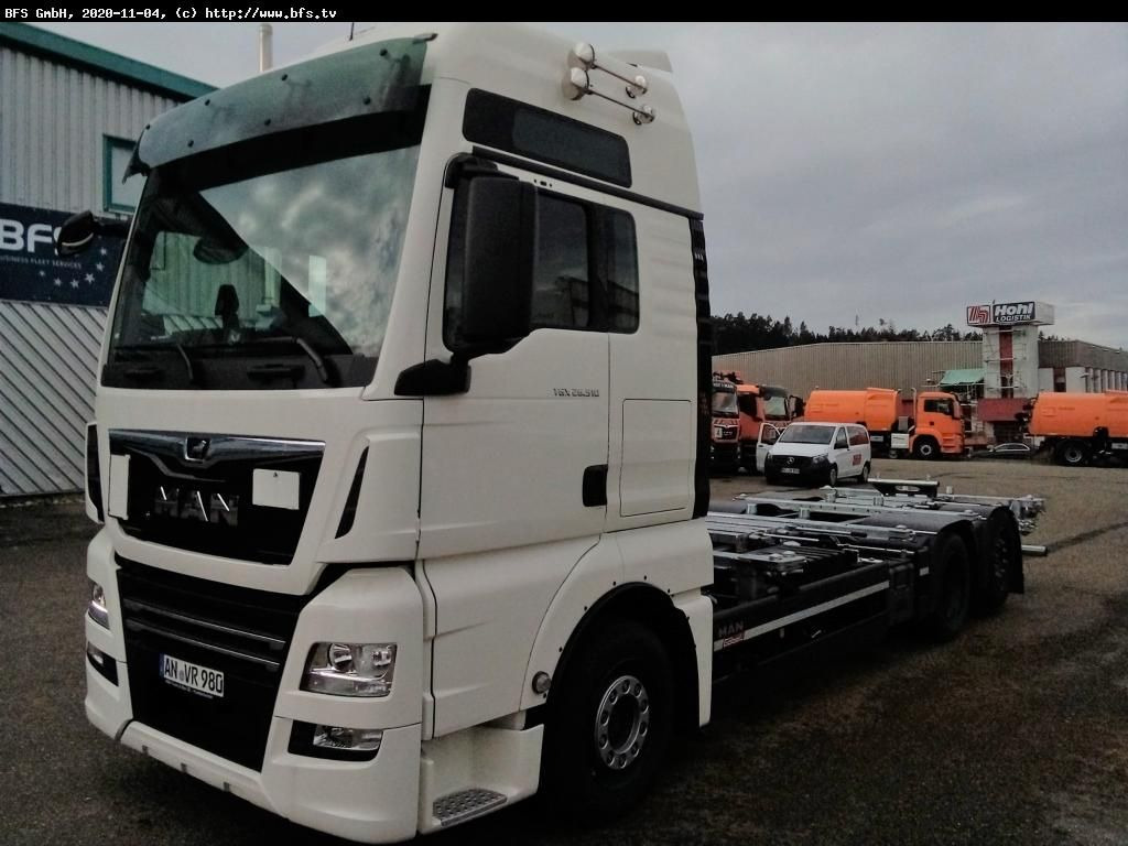 MAN TGX 26.510 6x2-2 LL Multiwechsler - Containertransporter/ Wissellaadbak vrachtwagen: afbeelding 1 MAN TGX 26.510 6x2-2 LL Multiwechsler - Containertransporter/ Wissellaadbak vrachtwagen: afbeelding 1