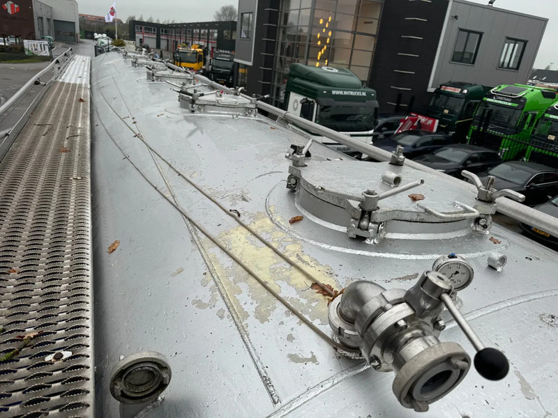 Tankoplegger Atcomex 13 UNITS - 3 AXLE KIPPER BULK 1 COMP. 60.000 L: afbeelding 12