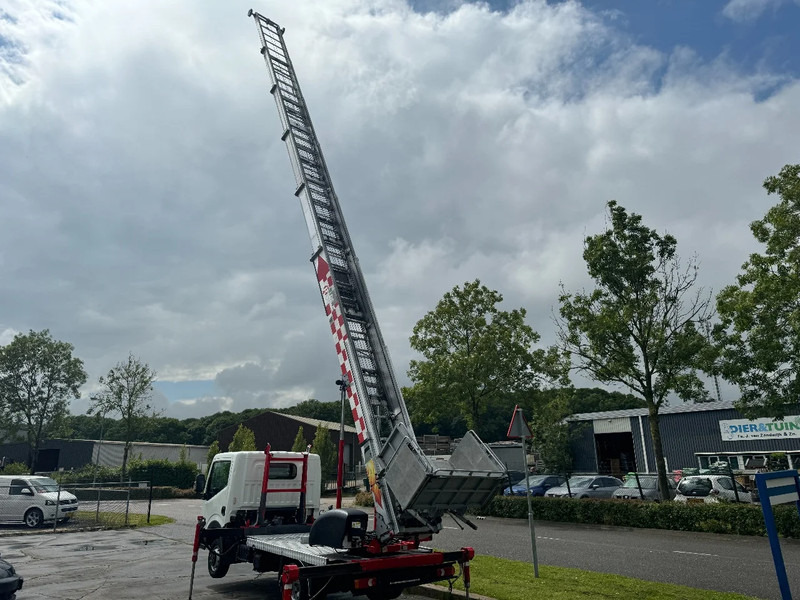 Leasing Nissan 3X UNIT CABSTAR 35.13 + LIFT 25 METER + REMOTE CONTROL EURO 6 Nissan 3X UNIT CABSTAR 35.13 + LIFT 25 METER + REMOTE CONTROL EURO 6: afbeelding 14 Leasing Nissan 3X UNIT CABSTAR 35.13 + LIFT 25 METER + REMOTE CONTROL EURO 6 Nissan 3X UNIT CABSTAR 35.13 + LIFT 25 METER + REMOTE CONTROL EURO 6: afbeelding 14