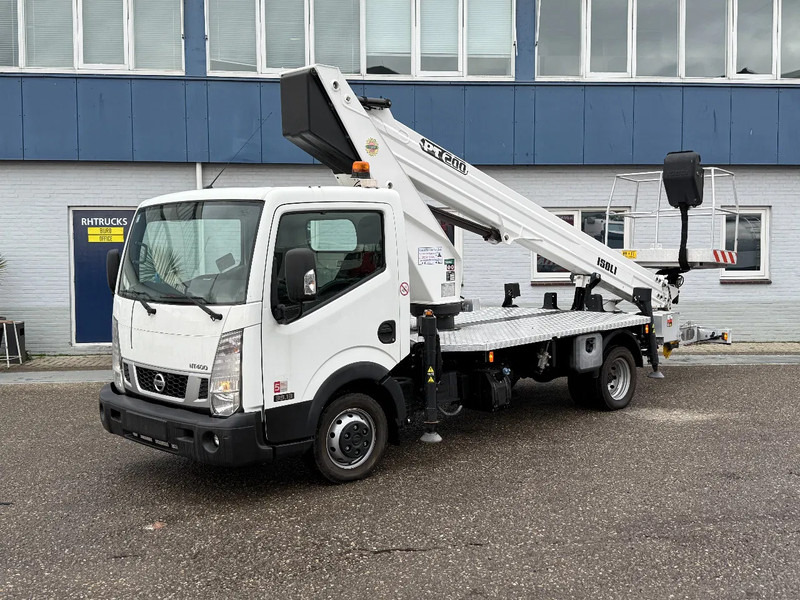 Nissan NT400 EURO 6 + ISOLI PT200 - AERIAL PLATFORM - ONLY 25.892 KM - Bestelwagen: afbeelding 4 Nissan NT400 EURO 6 + ISOLI PT200 - AERIAL PLATFORM - ONLY 25.892 KM - Bestelwagen: afbeelding 4