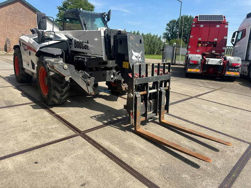 Bobcat T40.180 SLPB 31,CE, 3102 HOURS, 18 M , 4000KG 1200MM FORKS AIR CONDITIONER - Verreiker: afbeelding 4 Bobcat T40.180 SLPB 31,CE, 3102 HOURS, 18 M , 4000KG 1200MM FORKS AIR CONDITIONER - Verreiker: afbeelding 4