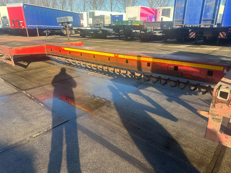 Broshuis 2 AXLE, EXTENDABLE 5 METER - Dieplader oplegger: afbeelding 3 Broshuis 2 AXLE, EXTENDABLE 5 METER - Dieplader oplegger: afbeelding 3