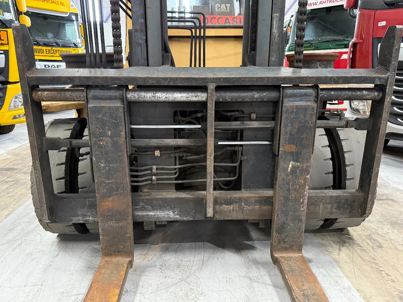 Caterpillar DP100 - ONLY 7.579 HOURS! + NL REGISTRATION! - Diesel heftruck: afbeelding 4 Caterpillar DP100 - ONLY 7.579 HOURS! + NL REGISTRATION! - Diesel heftruck: afbeelding 4