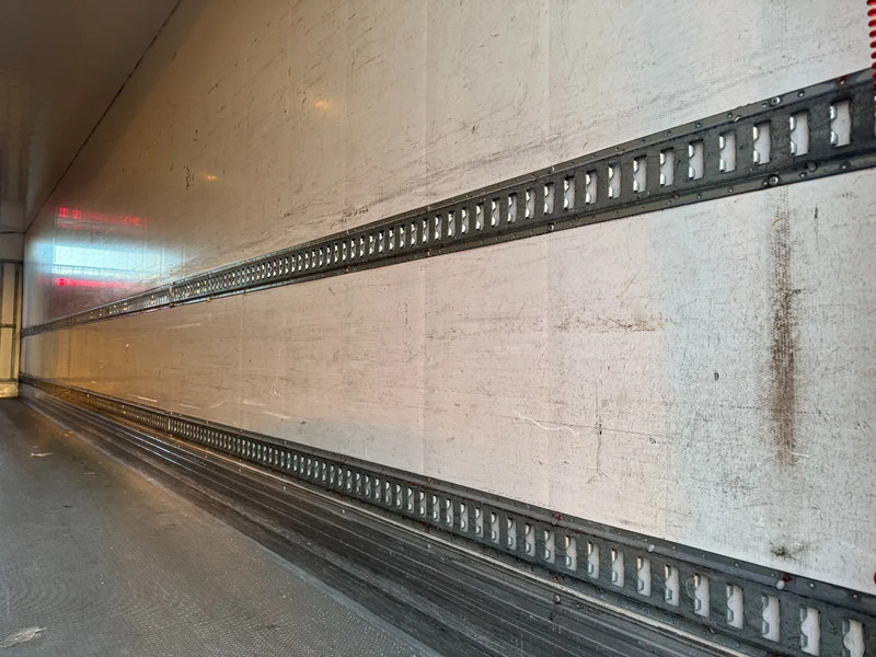 Gesloten oplegger Chereau 2 AS - SAF - ISOLATED BOX + DHOLLANDIA LIFT 2.000 KG: afbeelding 7 Gesloten oplegger Chereau 2 AS - SAF - ISOLATED BOX + DHOLLANDIA LIFT 2.000 KG: afbeelding 7