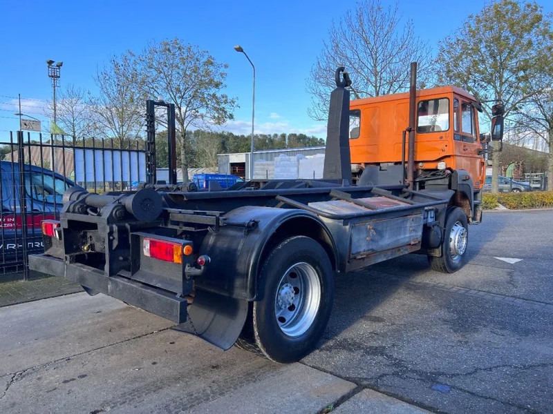DAF 1900 TURBO 4X4 HOOKLIFT - Haakarmsysteem vrachtwagen: afbeelding 5 DAF 1900 TURBO 4X4 HOOKLIFT - Haakarmsysteem vrachtwagen: afbeelding 5