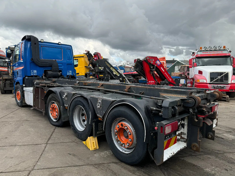 DAF CF 460 8X2 ONLY VISUAL DAMAGED // ENGINE IS RUNNING - Kabelsysteem truck: afbeelding 4 DAF CF 460 8X2 ONLY VISUAL DAMAGED // ENGINE IS RUNNING - Kabelsysteem truck: afbeelding 4