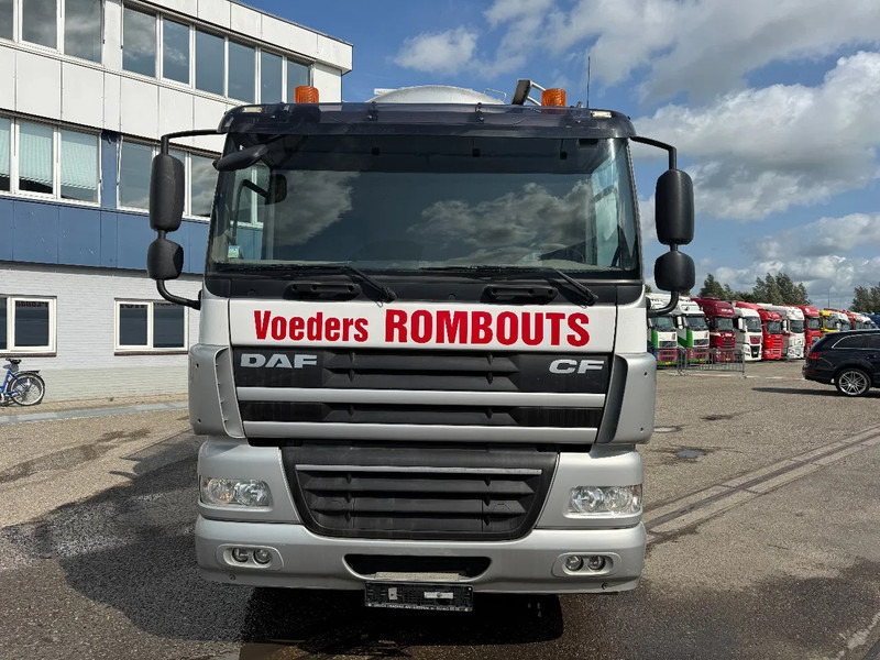 DAF CF 85.360 8X2 EURO 5 + TANK 32.700 LITER - LAMBRECHT - Tankwagen: afbeelding 2 DAF CF 85.360 8X2 EURO 5 + TANK 32.700 LITER - LAMBRECHT - Tankwagen: afbeelding 2