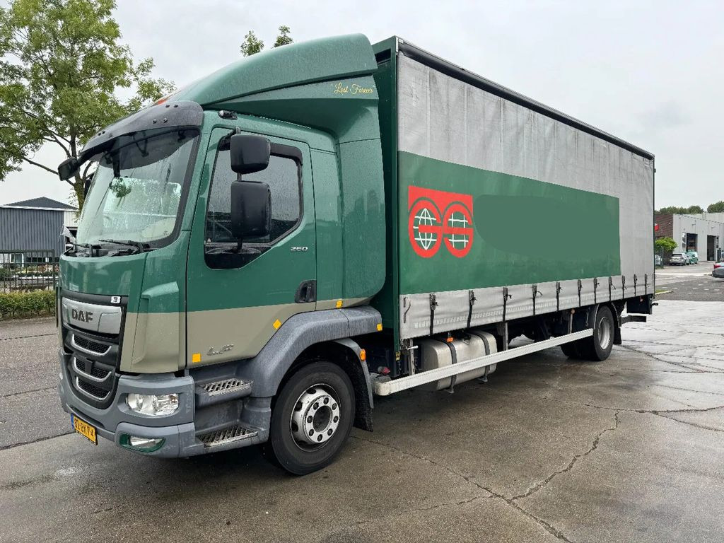 DAF LF 260 4X2 16T DHOLLANDIA LOAD LIFT + TÜV TILL 0 - Schuifzeilen vrachtwagen: afbeelding 1 DAF LF 260 4X2 16T DHOLLANDIA LOAD LIFT + TÜV TILL 0 - Schuifzeilen vrachtwagen: afbeelding 1