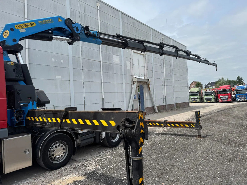 DAF XF 105.460 8X4 PALFINGER PK78002+ REMOTE CONTROL HUB REDUCTION TÜV TILL 03-2026 - Kraanwagen: afbeelding 4 DAF XF 105.460 8X4 PALFINGER PK78002+ REMOTE CONTROL HUB REDUCTION TÜV TILL 03-2026 - Kraanwagen: afbeelding 4