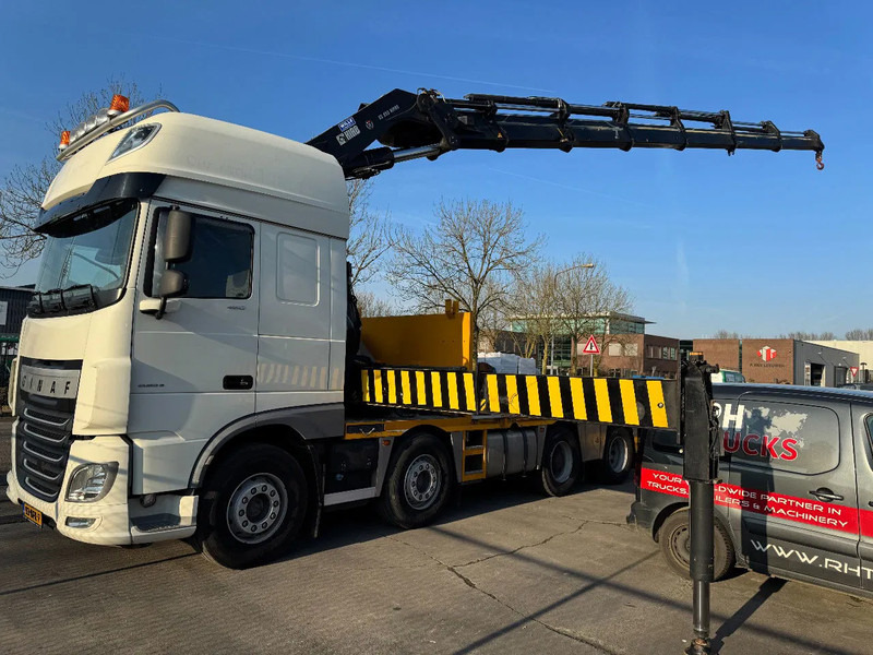 DAF XF 460 8X2 - EURO 6 + HIAB 855 EP-6 + REMOTE + STEERING AXLE - Vrachtwagen met open laadbak, Kraanwagen: afbeelding 2 DAF XF 460 8X2 - EURO 6 + HIAB 855 EP-6 + REMOTE + STEERING AXLE - Vrachtwagen met open laadbak, Kraanwagen: afbeelding 2