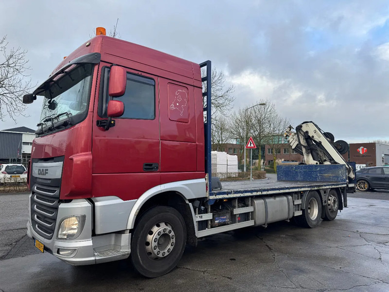 DAF XF 510 6X2 EURO 6 + HIAB 166 HI PRO + REMOTE CONTROL - Vrachtwagen met open laadbak, Kraanwagen: afbeelding 2 DAF XF 510 6X2 EURO 6 + HIAB 166 HI PRO + REMOTE CONTROL - Vrachtwagen met open laadbak, Kraanwagen: afbeelding 2