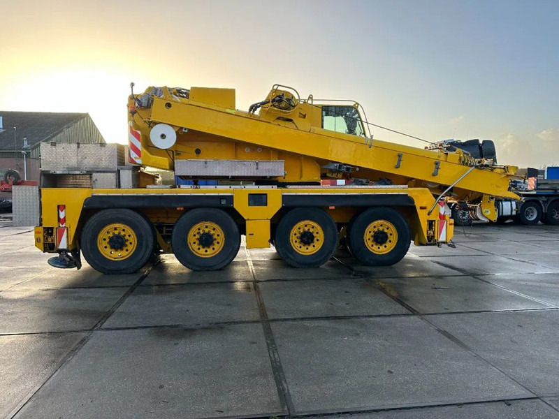 Demag AC60 CITY CLASS 8X8 WHIT FLY JIP - Mobiele kraan: afbeelding 4 Demag AC60 CITY CLASS 8X8 WHIT FLY JIP - Mobiele kraan: afbeelding 4