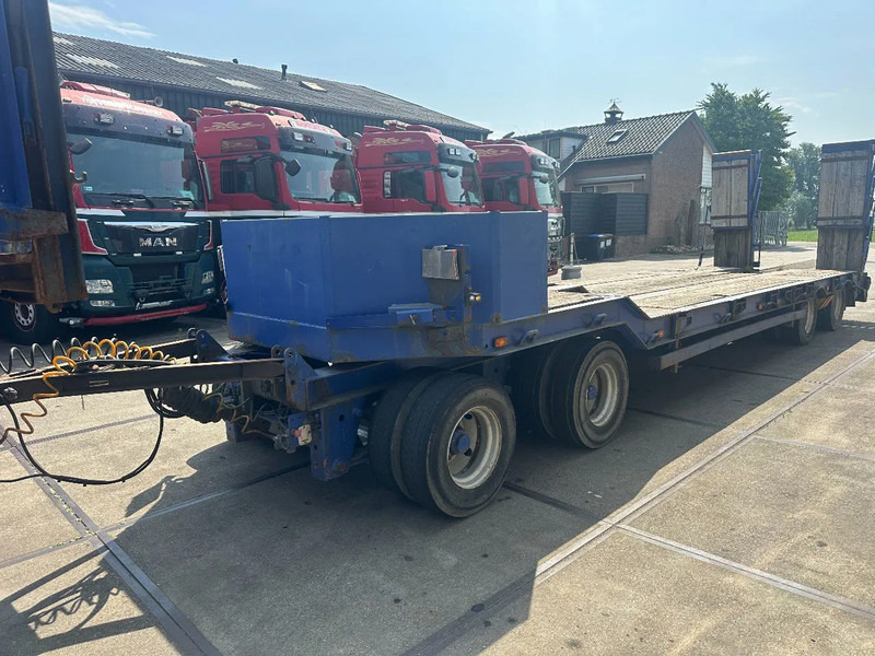 Diversen MUELLER-MITTELTAL, 4 AXLE, DOUBLE HYDRAULIC RAMPS. - Dieplader aanhangwagen: afbeelding 3 Diversen MUELLER-MITTELTAL, 4 AXLE, DOUBLE HYDRAULIC RAMPS. - Dieplader aanhangwagen: afbeelding 3
