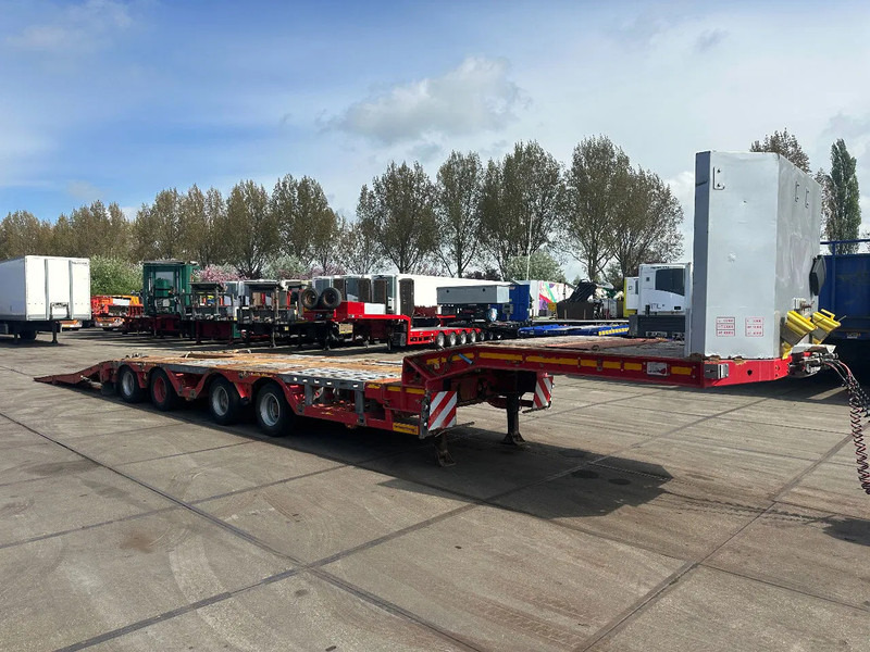Faymonville F-S44-1AAA 4 AXLE, 2 STEERING AXLE, 7.9 METER EXTENADABLE DOUBLE RAMPS - Dieplader oplegger: afbeelding 3 Faymonville F-S44-1AAA 4 AXLE, 2 STEERING AXLE, 7.9 METER EXTENADABLE DOUBLE RAMPS - Dieplader oplegger: afbeelding 3