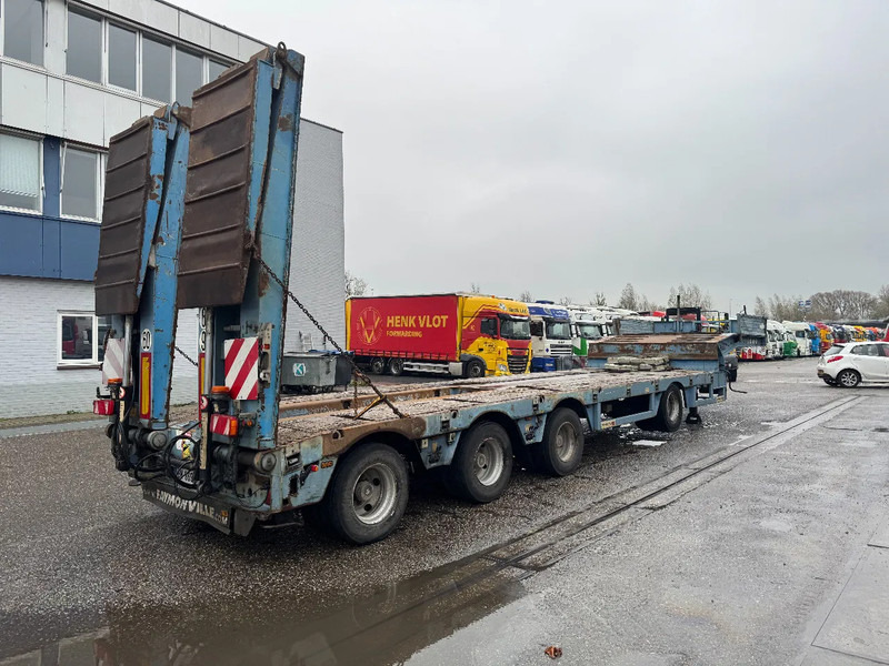 Dieplader oplegger Faymonville TL4S 2,8M EXTENDABLE + HYDRAULIC RAMPS 3 AXLE STEERING: afbeelding 12 Dieplader oplegger Faymonville TL4S 2,8M EXTENDABLE + HYDRAULIC RAMPS 3 AXLE STEERING: afbeelding 12