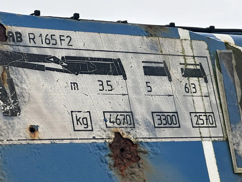 Floor MET HIAB R165-F2, LAATSTE 2 ASSEN GESTUURD - Open bak met boorden oplegger: afbeelding 3 Floor MET HIAB R165-F2, LAATSTE 2 ASSEN GESTUURD - Open bak met boorden oplegger: afbeelding 3