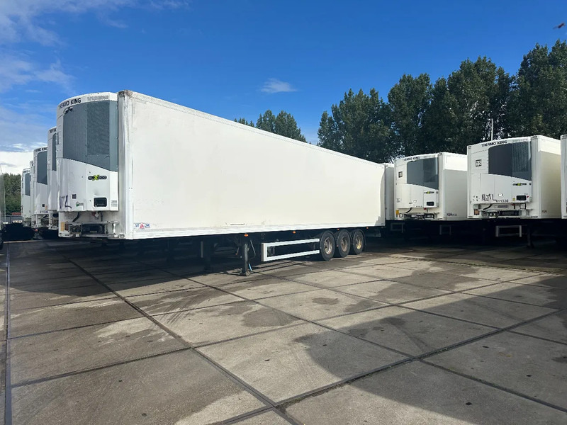 Gray and Adams 6X THERMO KING SLX 200 -13,4X2,5X2,6 METER - BPW DRUM BRAKES - Koelwagen oplegger: afbeelding 1 Gray and Adams 6X THERMO KING SLX 200 -13,4X2,5X2,6 METER - BPW DRUM BRAKES - Koelwagen oplegger: afbeelding 1