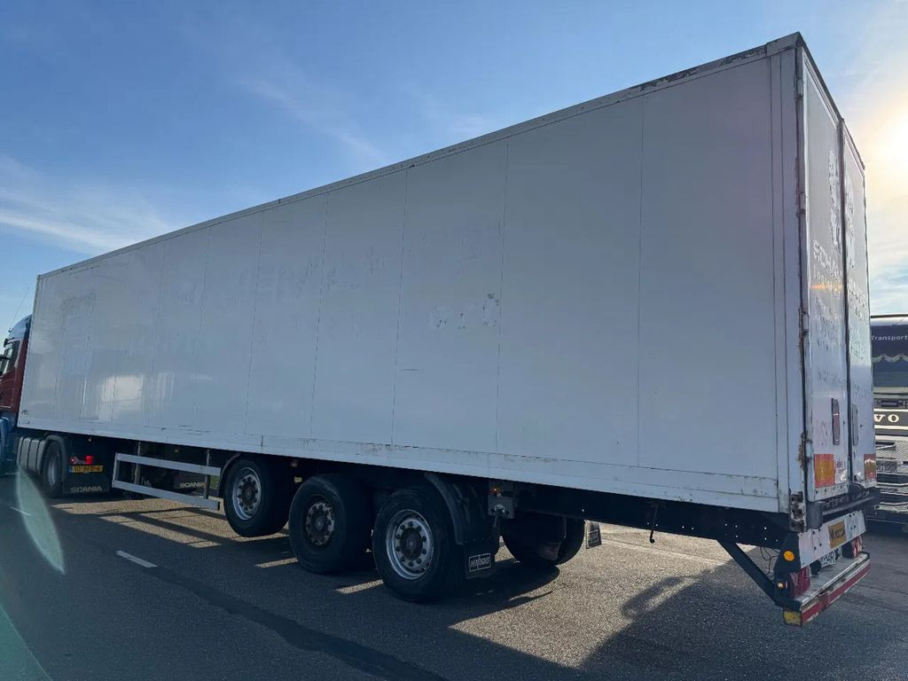 Hertoghs BOX TRAILER - 3 AXLE SAF 1 LIFT AXLE - Gesloten oplegger: afbeelding 2 Hertoghs BOX TRAILER - 3 AXLE SAF 1 LIFT AXLE - Gesloten oplegger: afbeelding 2