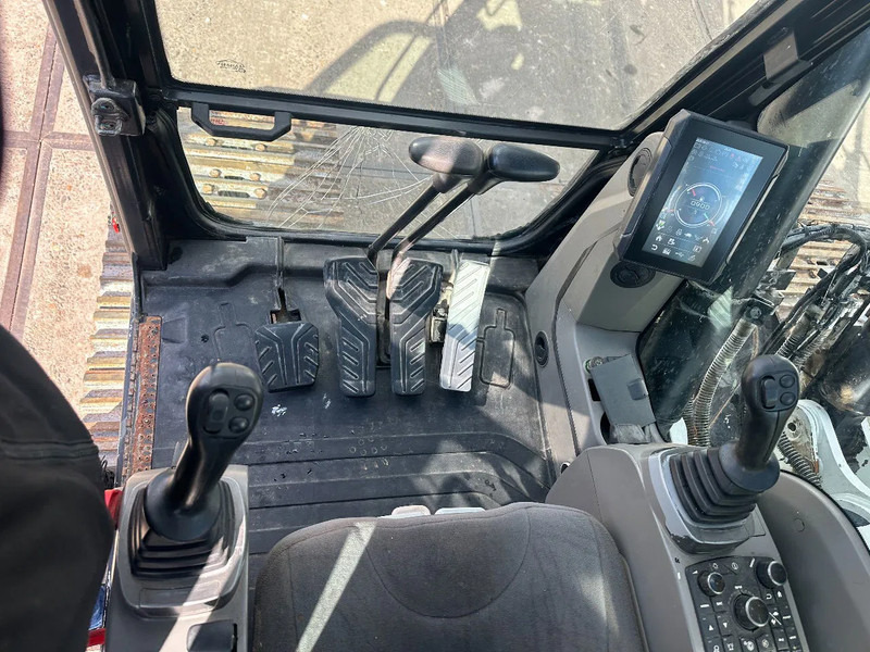 Rupsgraafmachine Hidromek HMK 230 LC-4, CE, 600 MM PADS, AUX PIPING, REVERSE CAMERA , AUTO LUB AC: afbeelding 17 Rupsgraafmachine Hidromek HMK 230 LC-4, CE, 600 MM PADS, AUX PIPING, REVERSE CAMERA , AUTO LUB AC: afbeelding 17