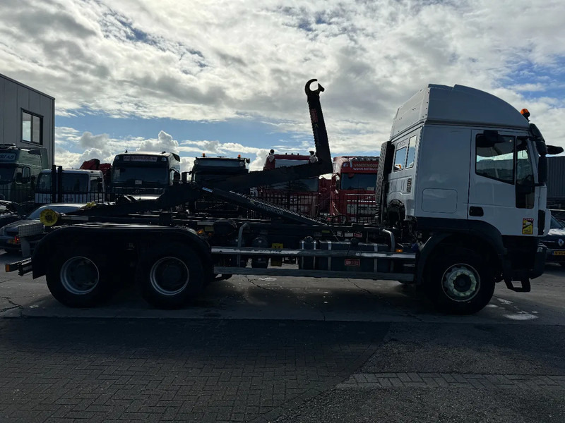 Iveco Stralis 450 6X4 - EURO 6 + MARREL 20T HOOK - Haakarmsysteem vrachtwagen: afbeelding 4 Iveco Stralis 450 6X4 - EURO 6 + MARREL 20T HOOK - Haakarmsysteem vrachtwagen: afbeelding 4