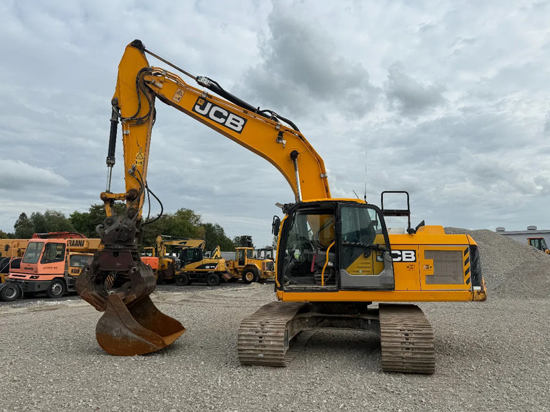 JCB 220 XL 4F WITH BUCKET, SORTING GRAB WITH ROTATOR + €5000,- - Rupsgraafmachine: afbeelding 1 JCB 220 XL 4F WITH BUCKET, SORTING GRAB WITH ROTATOR + €5000,- - Rupsgraafmachine: afbeelding 1