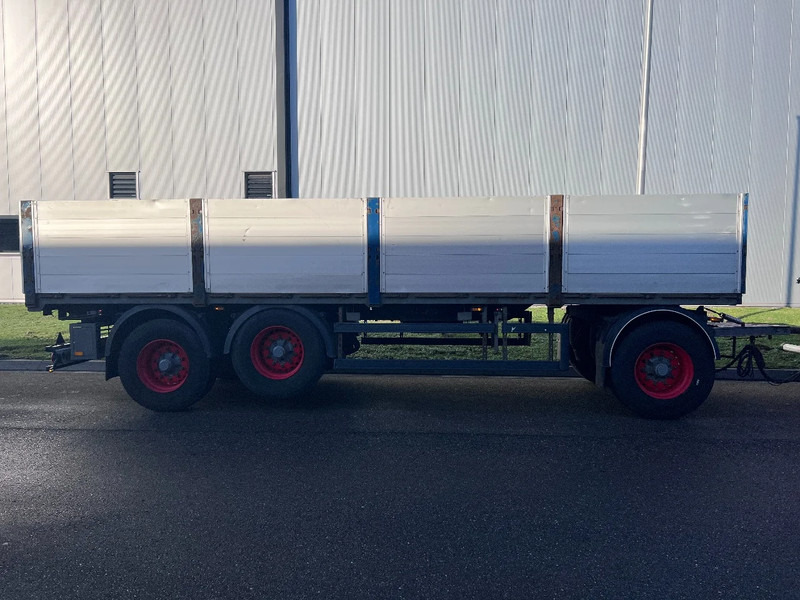 KEL-BERG 3 AXLE - OPEN BOX 7,55 METER + LIFTING AXLE - Open/ Plateau aanhangwagen: afbeelding 2 KEL-BERG 3 AXLE - OPEN BOX 7,55 METER + LIFTING AXLE - Open/ Plateau aanhangwagen: afbeelding 2