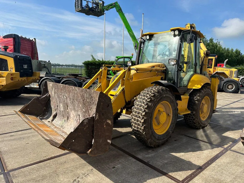 Komatsu WB97S-5E0 - Graaflaadmachine: afbeelding 4 Komatsu WB97S-5E0 - Graaflaadmachine: afbeelding 4