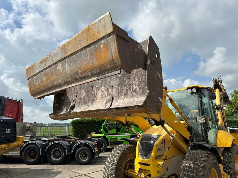 Graaflaadmachine Komatsu WB97S-5E0: afbeelding 7 Graaflaadmachine Komatsu WB97S-5E0: afbeelding 7