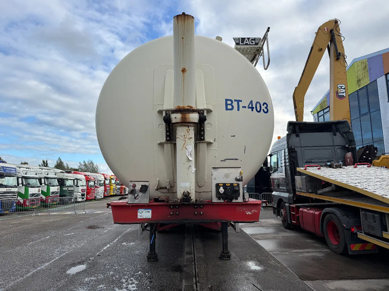 LAG O-3-39 - 61.000 LITER - TIPPER BULK - 3 AXLE - BPW - Tankoplegger: afbeelding 2 LAG O-3-39 - 61.000 LITER - TIPPER BULK - 3 AXLE - BPW - Tankoplegger: afbeelding 2