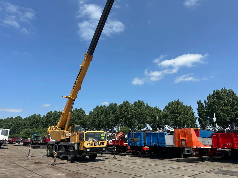 Liebherr LTM 1070 8X8 - Alle terrein kraan: afbeelding 1 Liebherr LTM 1070 8X8 - Alle terrein kraan: afbeelding 1