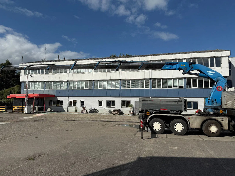 MAN 33.463 33-463 8x4 met 62 effer kraan 6x uitschuifbaar - Kraanwagen: afbeelding 3 MAN 33.463 33-463 8x4 met 62 effer kraan 6x uitschuifbaar - Kraanwagen: afbeelding 3