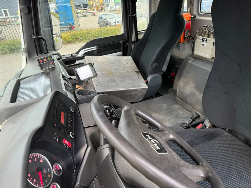 Betonpomp MAN TGS 35.400 8X4 PUTZMEISTER PUMP 21-3 + LIEBHERR MIXER: afbeelding 18