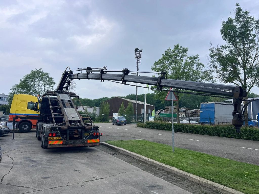 MAN TGS 35.440 8X2-4 + HIAB 220C-5 REMOTE + CABLE LI - Haakarmsysteem vrachtwagen: afbeelding 5 MAN TGS 35.440 8X2-4 + HIAB 220C-5 REMOTE + CABLE LI - Haakarmsysteem vrachtwagen: afbeelding 5
