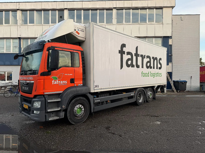 MAN TGS 6X2 STEERING AXLE THERMO KING T 1000R TÜV MOT TILL 05-26 - Koelwagen vrachtwagen: afbeelding 1 MAN TGS 6X2 STEERING AXLE THERMO KING T 1000R TÜV MOT TILL 05-26 - Koelwagen vrachtwagen: afbeelding 1