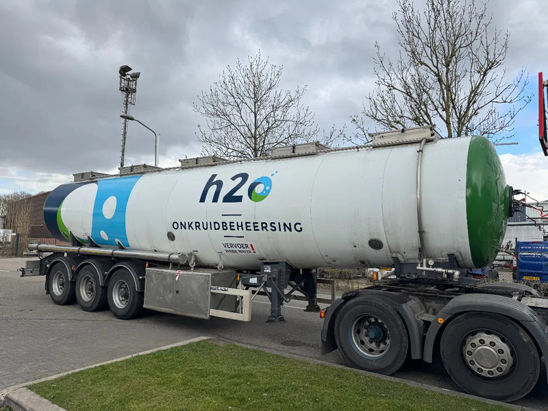 Magyar SR 3 MEB - 3 AXLE BPW + 5 COMP. + TÜV 03-2026 - Tankoplegger: afbeelding 1 Magyar SR 3 MEB - 3 AXLE BPW + 5 COMP. + TÜV 03-2026 - Tankoplegger: afbeelding 1