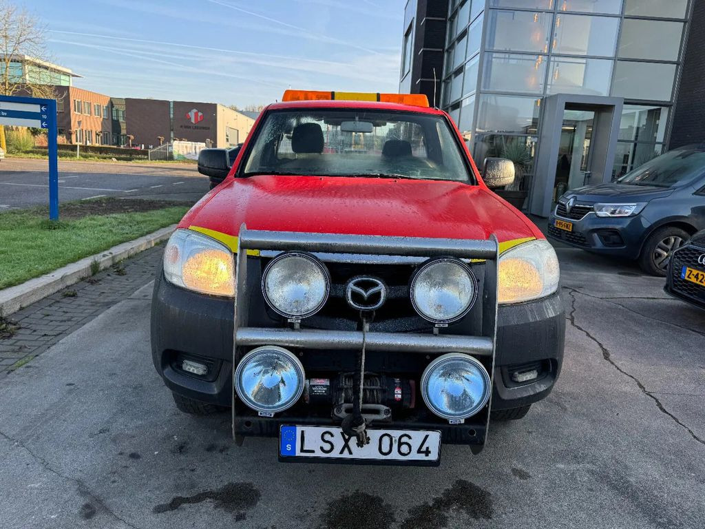 Mazda BT-50 4X4 + TOW TRUCK + DOUBLE WINCH + REMOTE - Bergingsvoertuig: afbeelding 2 Mazda BT-50 4X4 + TOW TRUCK + DOUBLE WINCH + REMOTE - Bergingsvoertuig: afbeelding 2