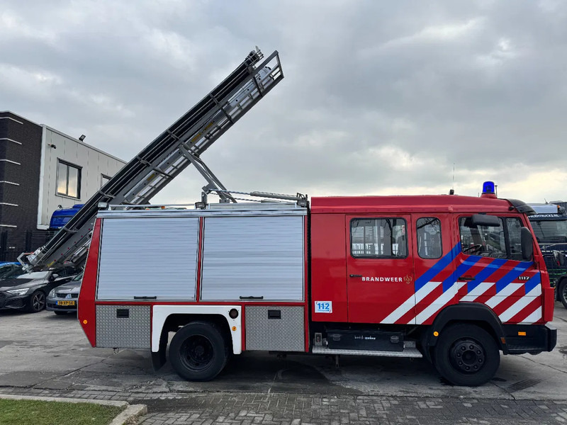 Mercedes-Benz 1117 - FULL EQUIPMENT INCLUDED FIRE TRUCK + LADDERLIFT + TÜV 12-2025 - Brandweerwagen: afbeelding 3 Mercedes-Benz 1117 - FULL EQUIPMENT INCLUDED FIRE TRUCK + LADDERLIFT + TÜV 12-2025 - Brandweerwagen: afbeelding 3