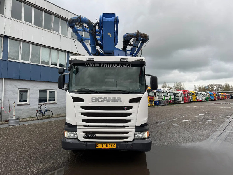 Scania G490 8X4 SCHWING S 47 R + REMOTE CONTROL HUB REDUCTION - Betonpomp: afbeelding 2 Scania G490 8X4 SCHWING S 47 R + REMOTE CONTROL HUB REDUCTION - Betonpomp: afbeelding 2