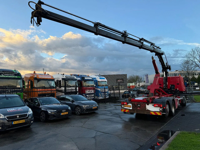 Scania P320 6X2 - EURO 6 + HIAB XS 144 HIPRO + REMOTE + HIAB HOOK + RETARDER - Kraanwagen: afbeelding 4 Scania P320 6X2 - EURO 6 + HIAB XS 144 HIPRO + REMOTE + HIAB HOOK + RETARDER - Kraanwagen: afbeelding 4