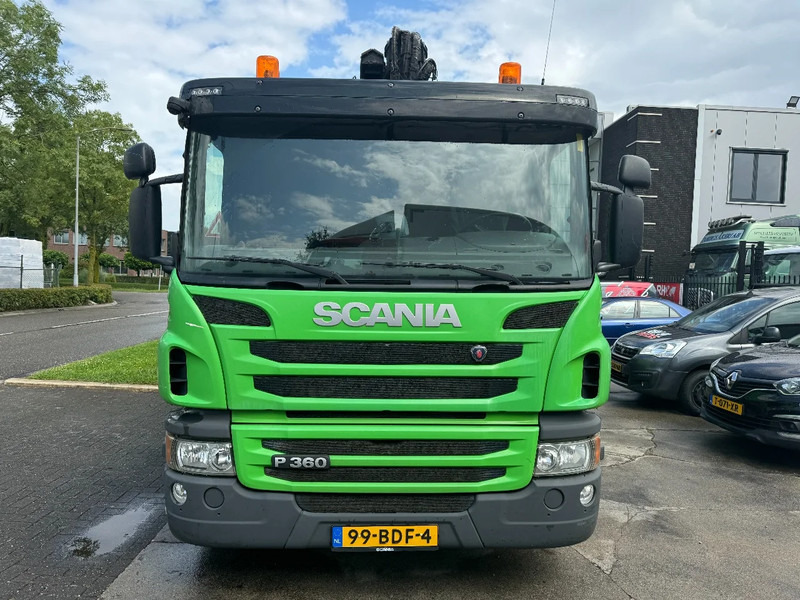 Scania P360 8X2 - HIAB 211BW-3 + FAUN VARIOPRESS - ONLY 198.135 KM - Vuilniswagen: afbeelding 4 Scania P360 8X2 - HIAB 211BW-3 + FAUN VARIOPRESS - ONLY 198.135 KM - Vuilniswagen: afbeelding 4