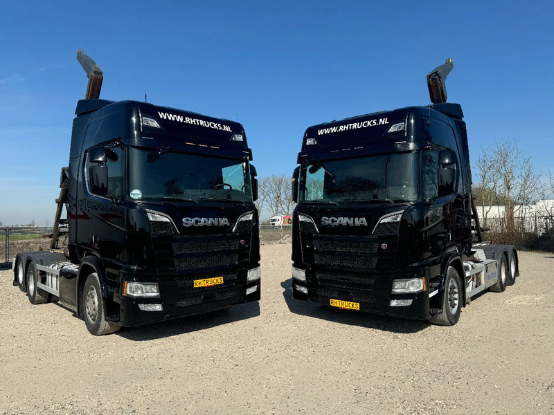 Scania R580 V8 6X2 VDL HOOK 20T RETARDER EURO 6 2 UNITS - Haakarmsysteem vrachtwagen: afbeelding 1 Scania R580 V8 6X2 VDL HOOK 20T RETARDER EURO 6 2 UNITS - Haakarmsysteem vrachtwagen: afbeelding 1