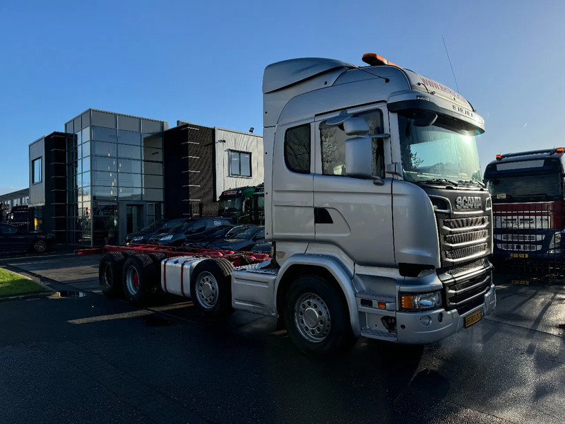 Scania R730 V8 8X4 EURO 6 BIG AXLES - Chassis vrachtwagen: afbeelding 2 Scania R730 V8 8X4 EURO 6 BIG AXLES - Chassis vrachtwagen: afbeelding 2