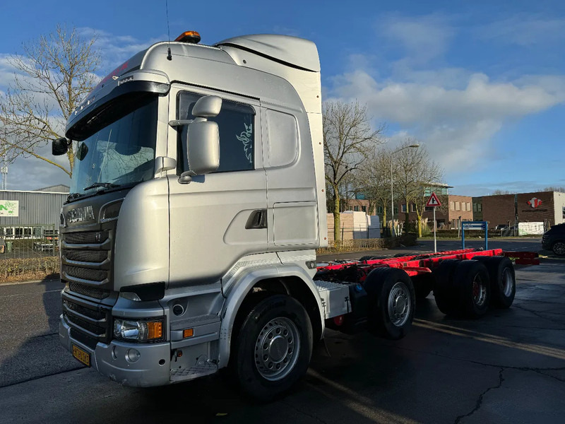 Scania R730 V8 8X4 EURO 6 BIG AXLES - Chassis vrachtwagen: afbeelding 1 Scania R730 V8 8X4 EURO 6 BIG AXLES - Chassis vrachtwagen: afbeelding 1