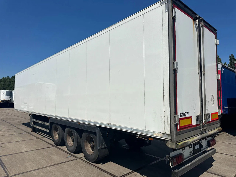 Schmitz Cargobull Schmitz Cargobull PRICES FROM €6950 TO €8950,- 40 X CARRIER 1850 MT D/E SAF AXELS - Koelwagen oplegger: afbeelding 4 Schmitz Cargobull Schmitz Cargobull PRICES FROM €6950 TO €8950,- 40 X CARRIER 1850 MT D/E SAF AXELS - Koelwagen oplegger: afbeelding 4