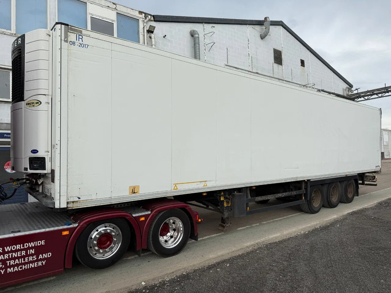 Schmitz Cargobull Schmitz Cargobull PRICES FROM €6950 TO €8950,- 40 X CARRIER 1850 MT D/E SAF AXELS - Koelwagen oplegger: afbeelding 1 Schmitz Cargobull Schmitz Cargobull PRICES FROM €6950 TO €8950,- 40 X CARRIER 1850 MT D/E SAF AXELS - Koelwagen oplegger: afbeelding 1