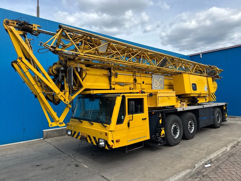 Spierings SK377-AT3 MET SCHADE - Torenkraan: afbeelding 1 Spierings SK377-AT3 MET SCHADE - Torenkraan: afbeelding 1