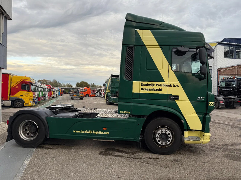 DAF XF 460 4X2 EURO 6 - FULL SPOILERS - NL REGISTRATION - Trekker: afbeelding 4 DAF XF 460 4X2 EURO 6 - FULL SPOILERS - NL REGISTRATION - Trekker: afbeelding 4