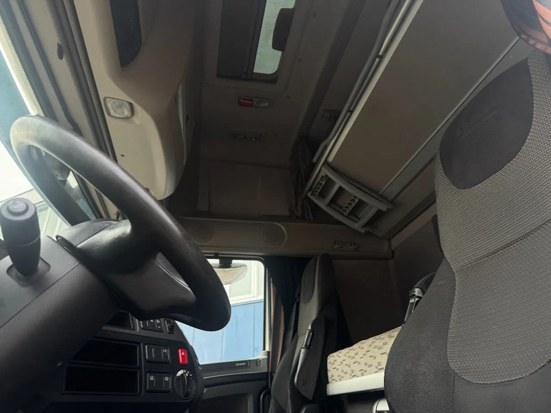 Leasing DAF XF 460 4X2 EURO 6 SKIRTS SPOILERS DOUBLE TANK DAF XF 460 4X2 EURO 6 SKIRTS SPOILERS DOUBLE TANK: afbeelding 9